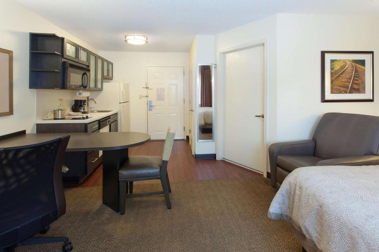 Sonesta Simply Suites San Antonio Northwest - Medical Center Екстер'єр фото