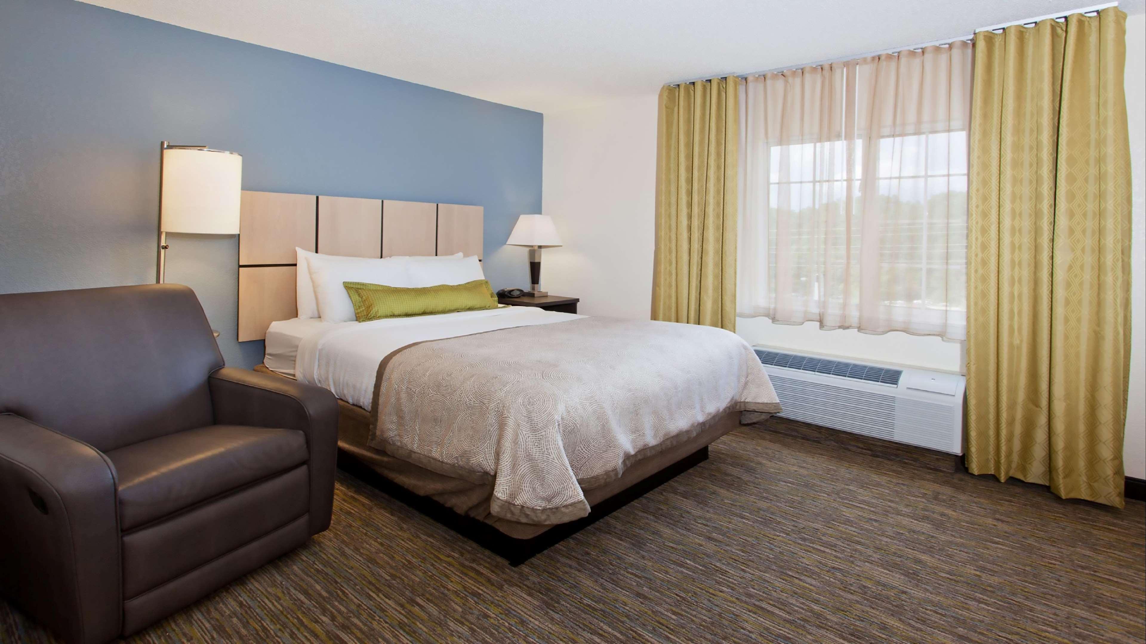 Sonesta Simply Suites San Antonio Northwest - Medical Center Екстер'єр фото