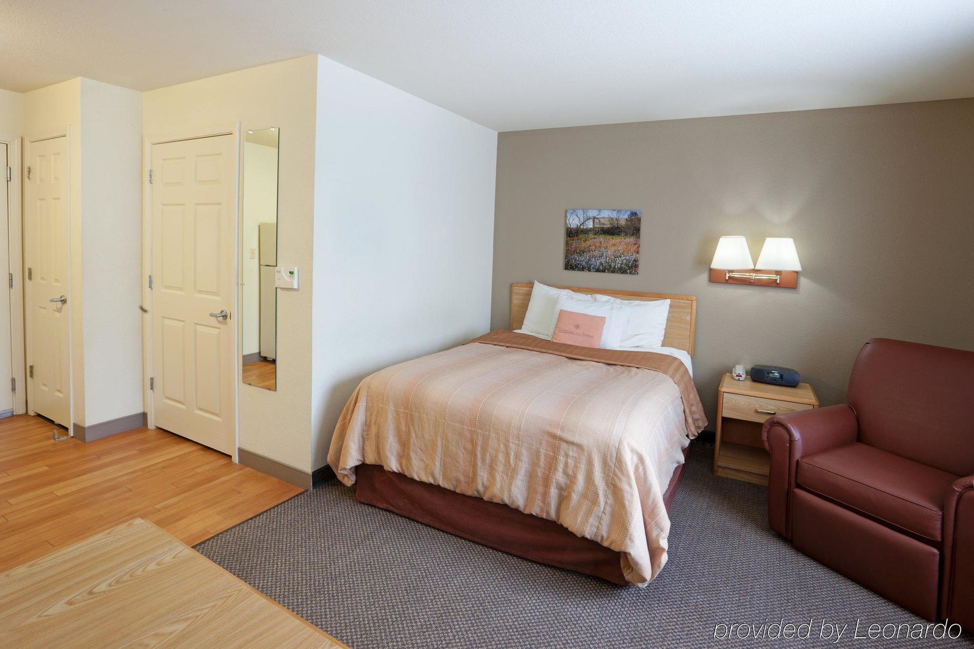 Sonesta Simply Suites San Antonio Northwest - Medical Center Номер фото