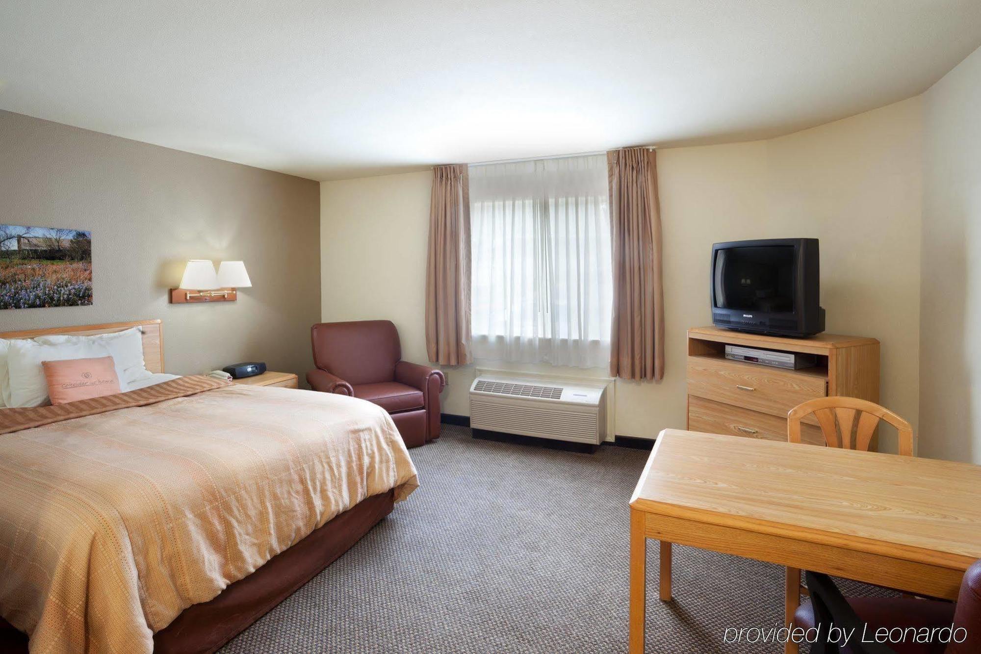 Sonesta Simply Suites San Antonio Northwest - Medical Center Номер фото