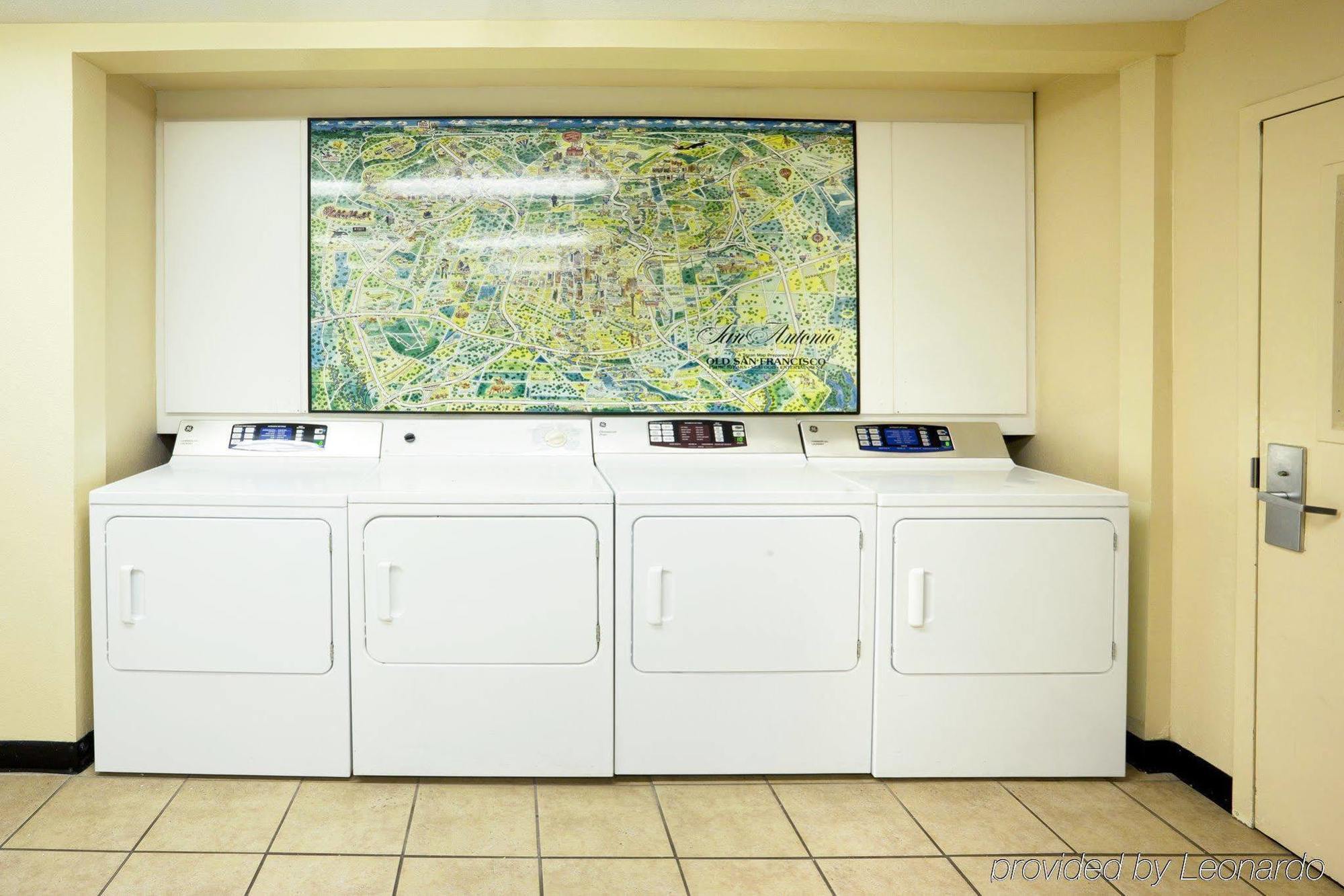 Sonesta Simply Suites San Antonio Northwest - Medical Center Зручності фото